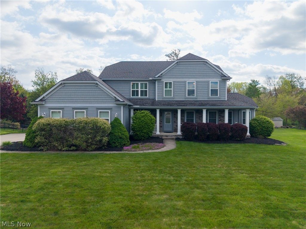 Photo of 103 Walden Ridge Drive, Hinckley, OH 44233 (MLS # 5209556)