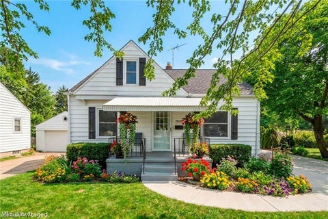 30646 Lorain Road, North Olmsted, OH 44070 - #: 5208287
