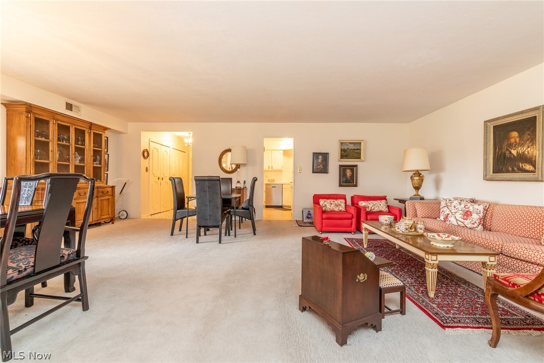 Acacia On The Green - Residential