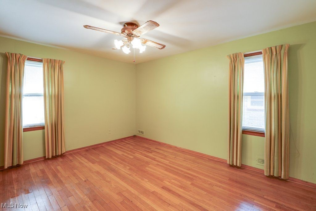 4259 W 162nd Street, Cleveland, Ohio image 8