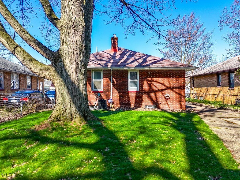 4259 W 162nd Street, Cleveland, Ohio image 15