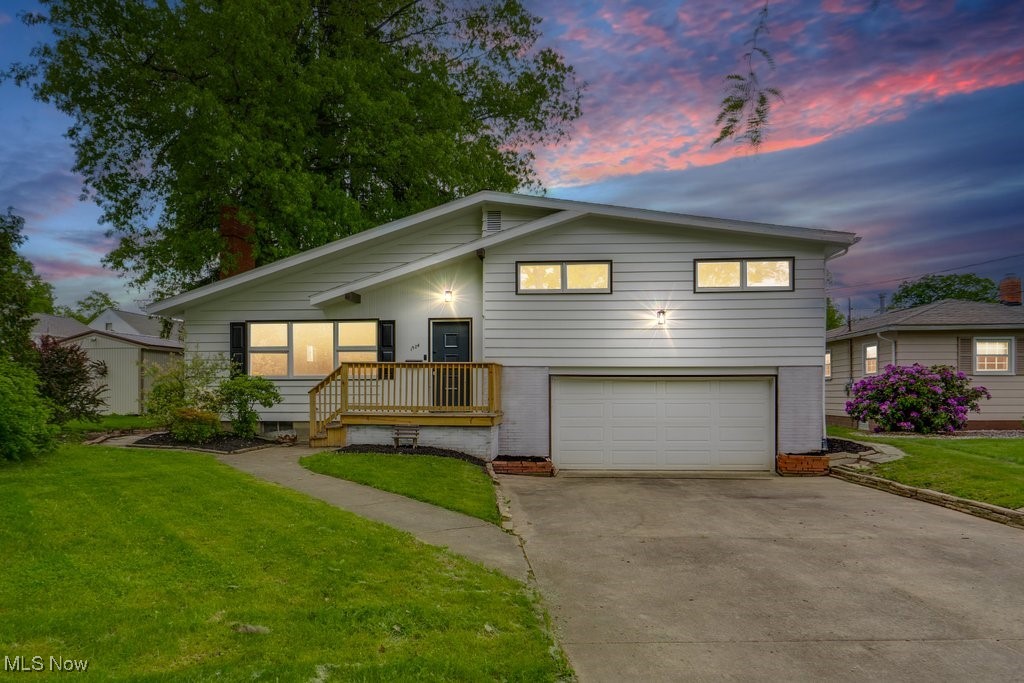 1924 Tiffany Drive, Warren, Ohio image 1