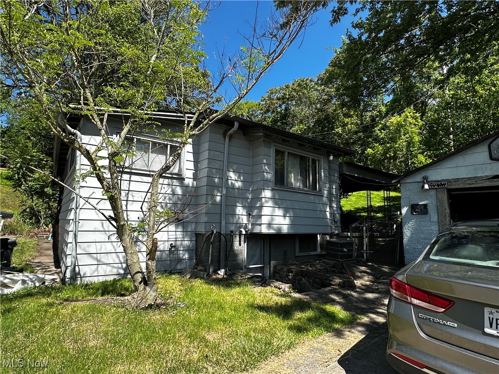 1836 Colerain Pike, Martins Ferry, Ohio image 7