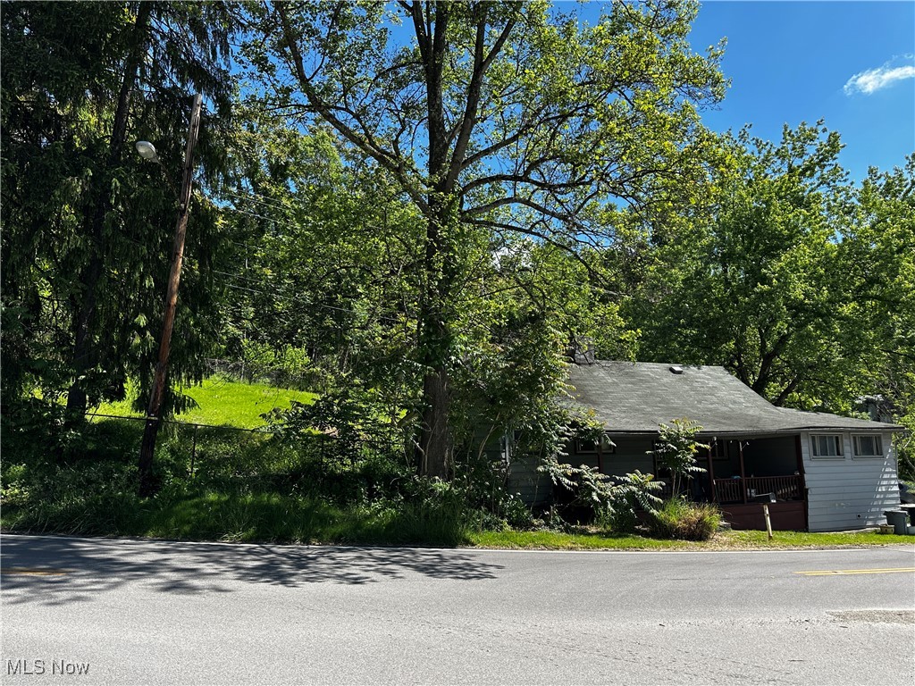 1836 Colerain Pike, Martins Ferry, Ohio image 3
