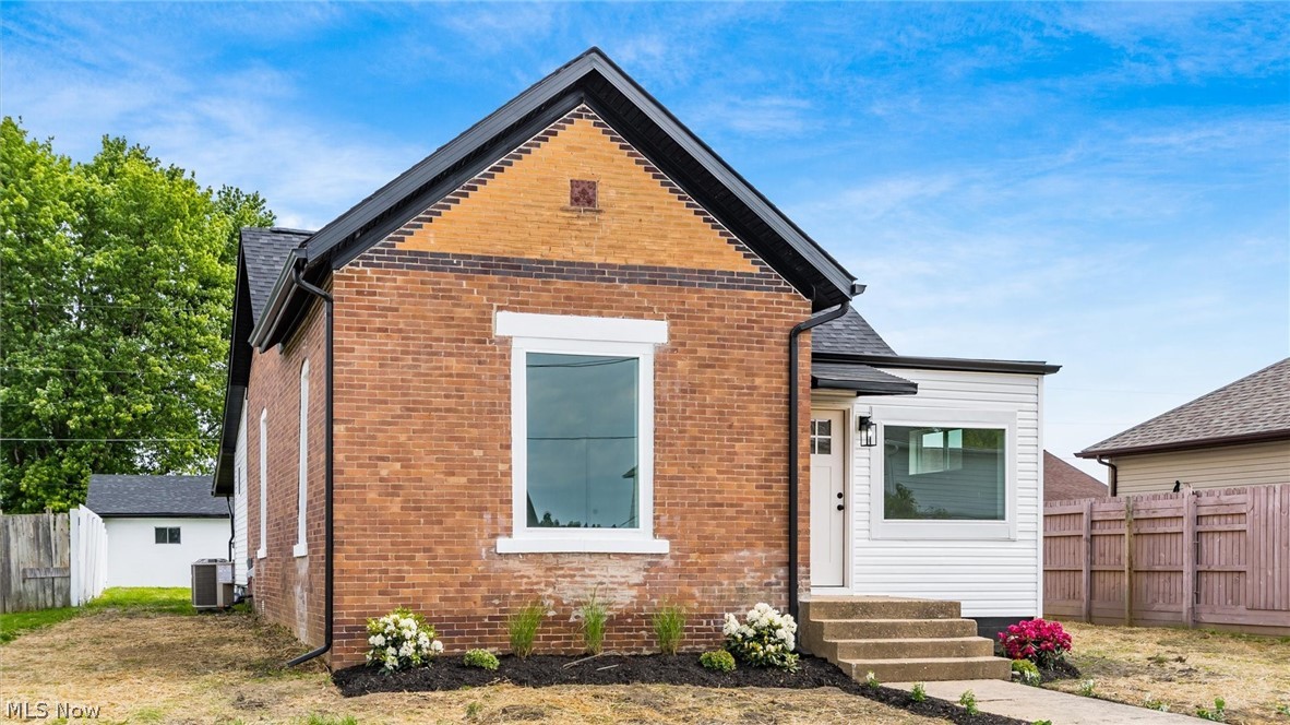 Thomas Browns Add - Residential