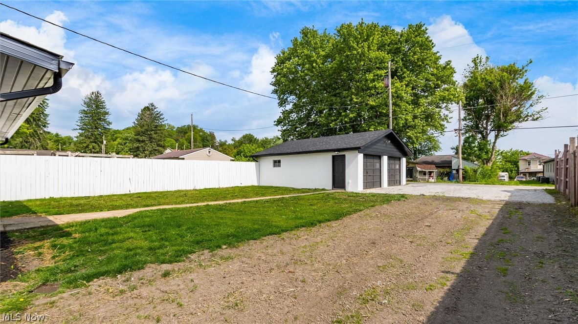 Thomas Browns Add - Residential