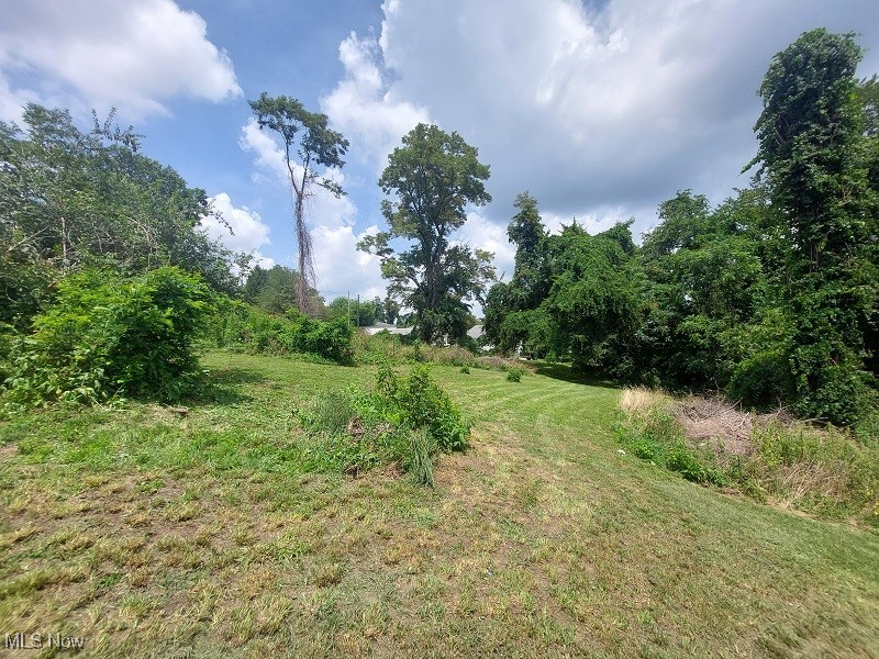 2-6-12-126 land - Land