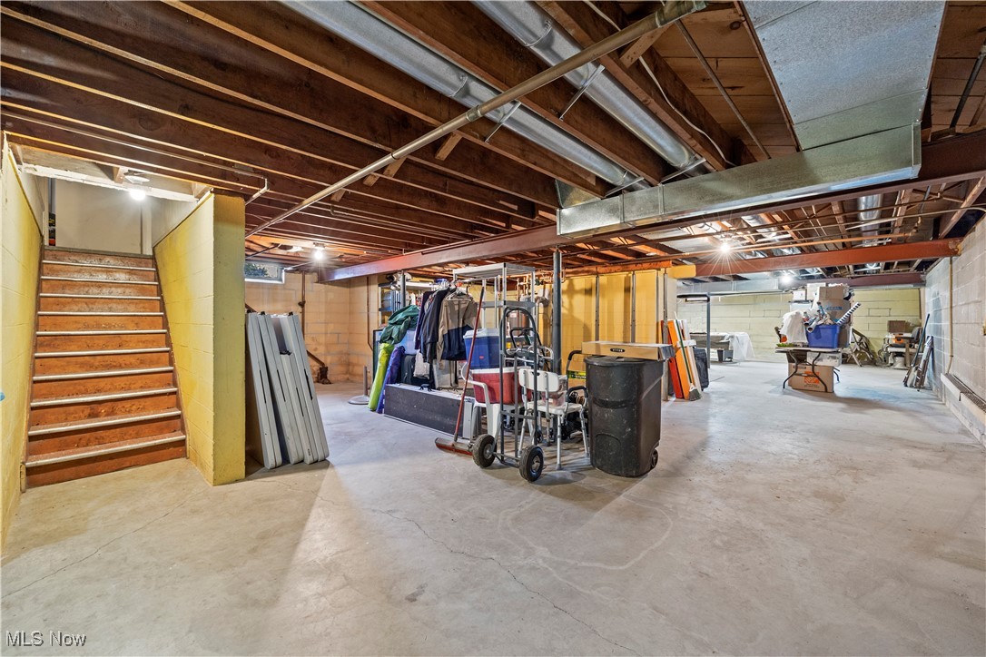 5085 Spalding Court, Lorain, Ohio image 31