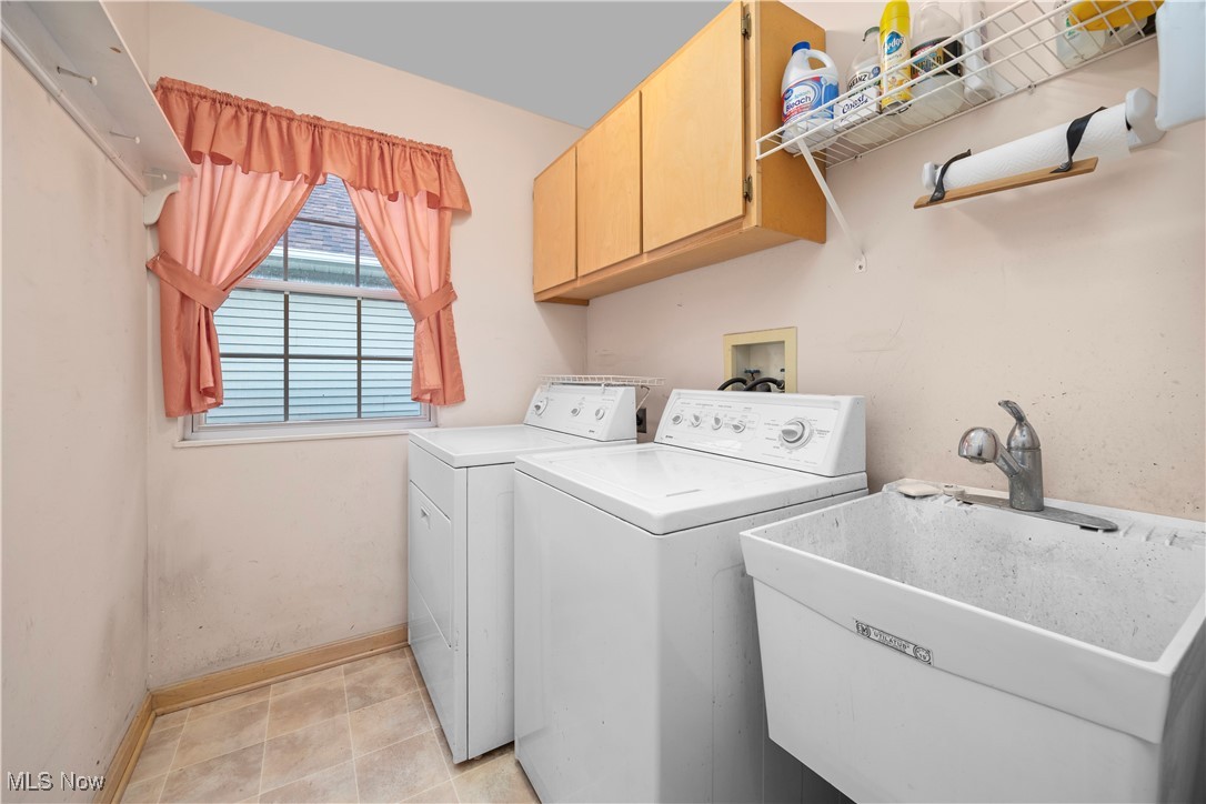 Cinnamon Woods Condos - Residential