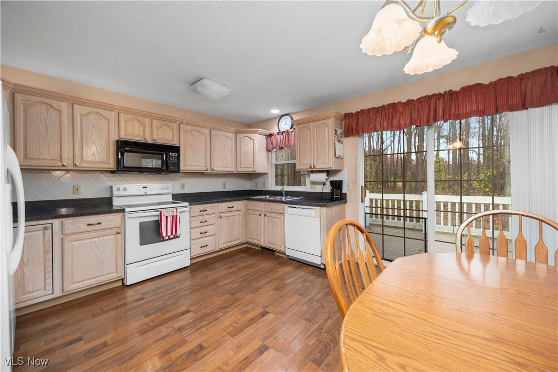 Cinnamon Woods Condos - Residential