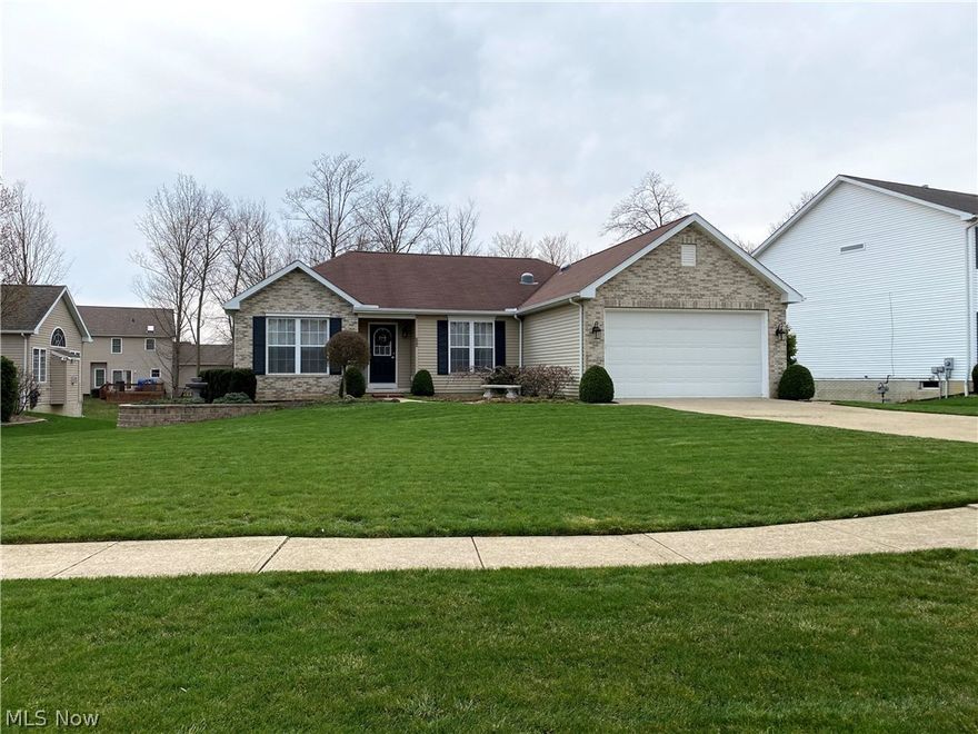 Looking for a beautiful  Ranch home in a wonderful location?  Stop looking!!!  This 4 BR/ 3 BTH home offers features that are guaranteed to please!
Spacious 1st floor Master Suite  with vaulted ceilings,  glamour bath & walk-in closet.  The bright and open floor plan includes the Great Room with vaulted ceilings & fireplace adjacent to the fully applianced kitchen with breakfast bar....  leading out to a large deck overlooking the nicely landscaped yard.  Convenient 1st floor laundry with washer & dryer.  Formal Dining Room with trayed ceiling.  The walkout  lower level features a comfortable rec room,  bedroom,  full bath and screened porch....ideal for someone looking for a separate living arrangement (in-law suite).  Loads of storage in workshop/utility room.  1 year home warranty provided by seller.  Call today for your private viewing....you'll be glad you did!