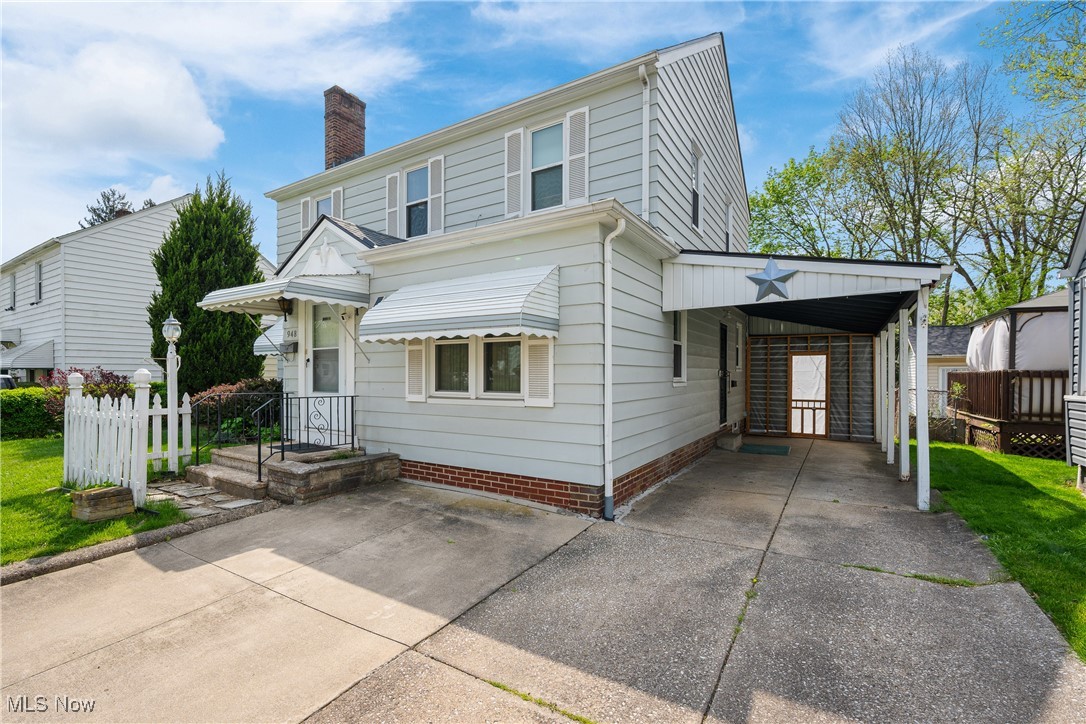 948 Roslyn Avenue, Akron, Ohio image 3