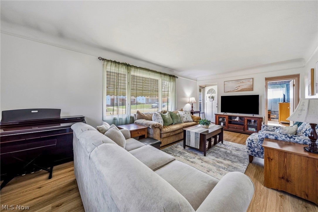 1834 Rush Road