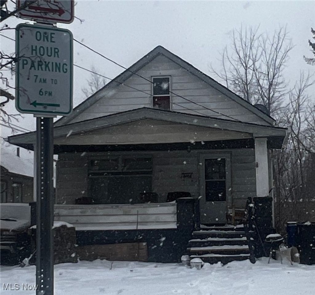 Photo of 6106 Fleet, Cleveland, OH 44105 (MLS # 5183489)