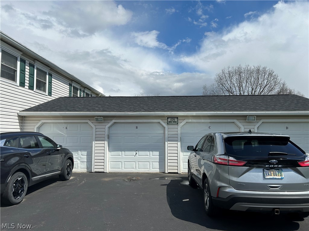 Ivy Hill Condo - Residential