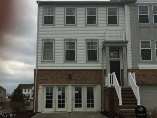 The Townes of Pepper Pike at Sterling Lakes - Residential