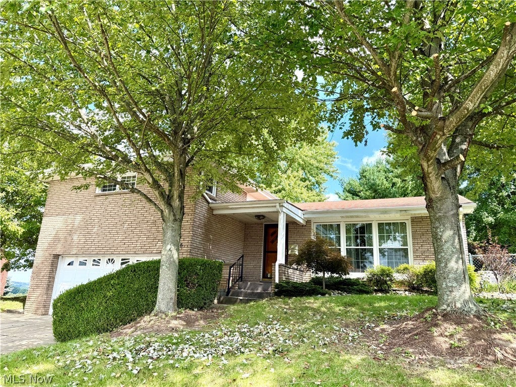 136 Marie Ave.