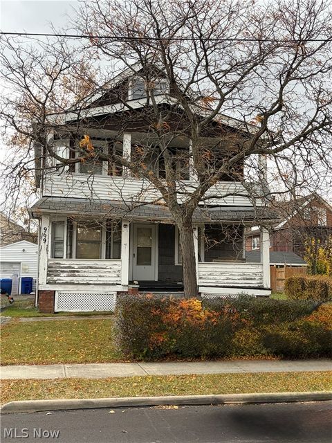969 Evangeline Road Cleveland OH 44110