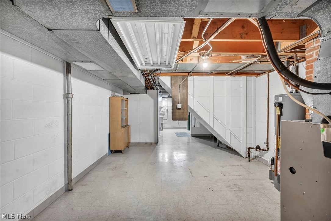 Dawn Cliff 01 - Residential