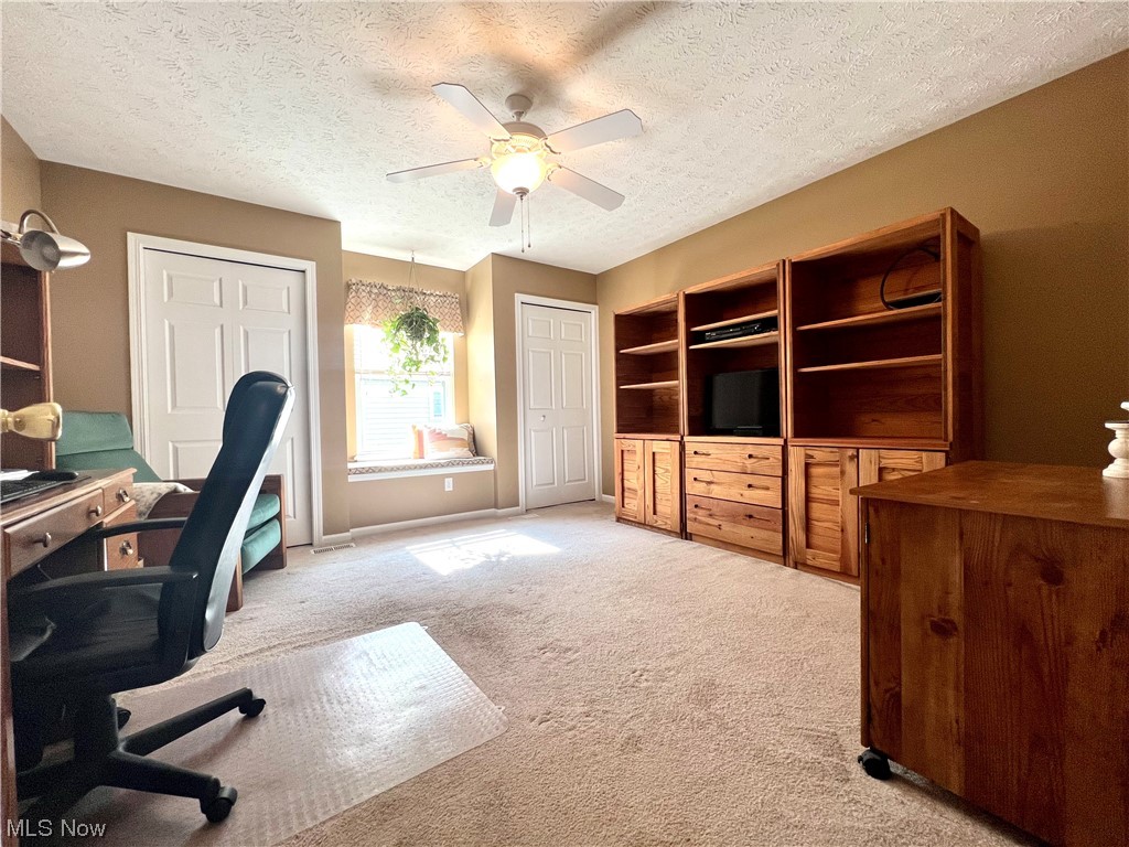 Old Westbury Estates Condo - Residential