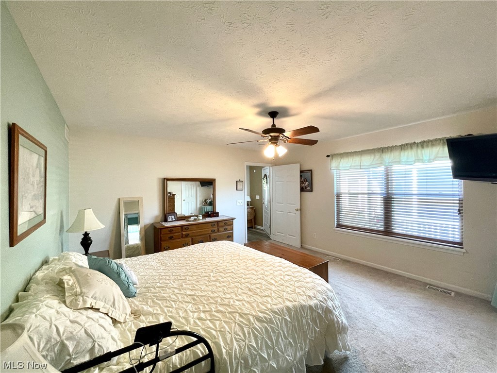 Old Westbury Estates Condo - Residential