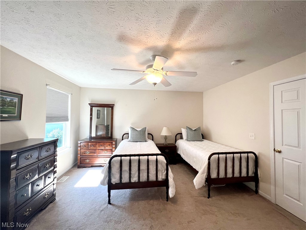 Old Westbury Estates Condo - Residential