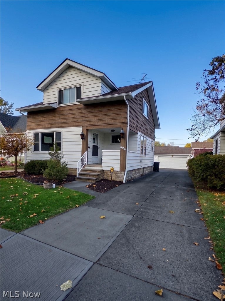 8104 Chesterfield Avenue