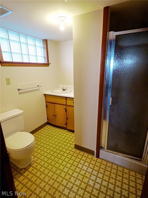 Tiny photo for 8104 Chesterfield Avenue, Parma, OH 44129 (MLS # 5256945)