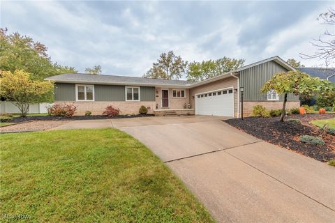 8290 W Ridge Drive, Broadview Heights, OH 44147 - #: 5077820