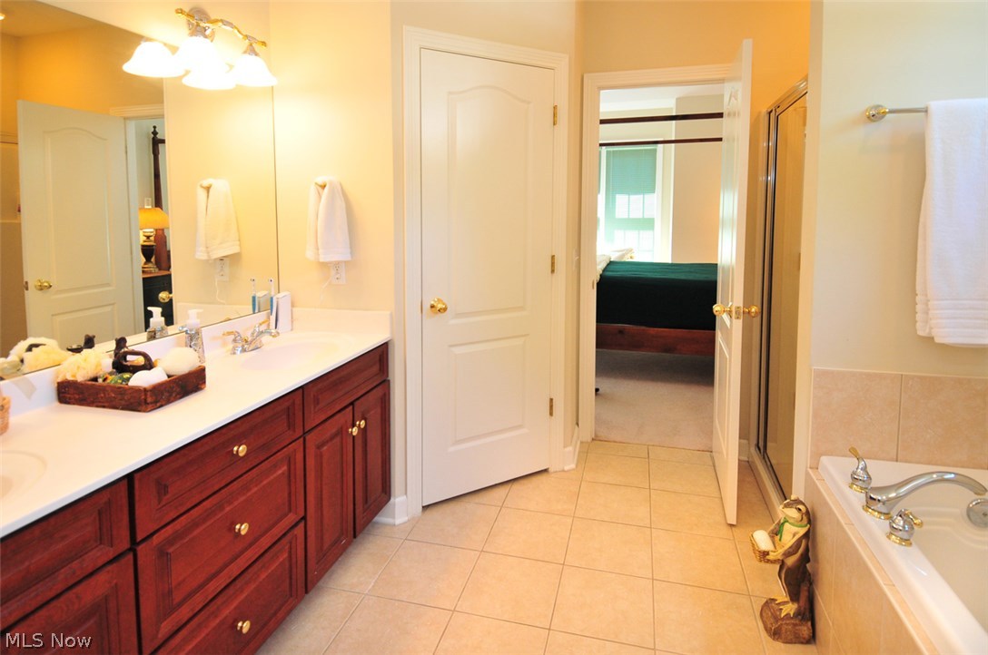 Arbor Cliff 02 - Residential