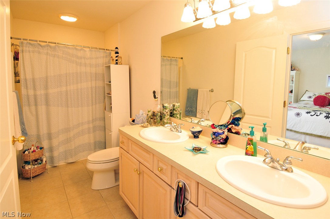 Arbor Cliff 02 - Residential