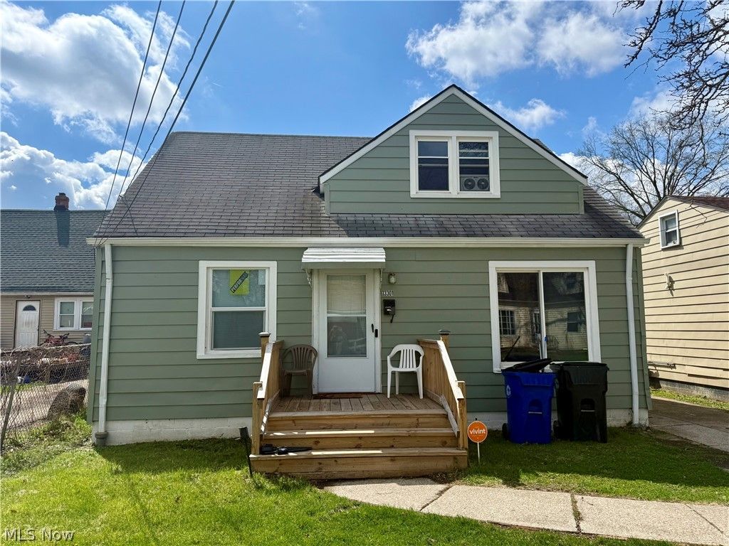 Photo of 13301 Kirton Avenue, Cleveland, OH 44135 (MLS # 5204803)