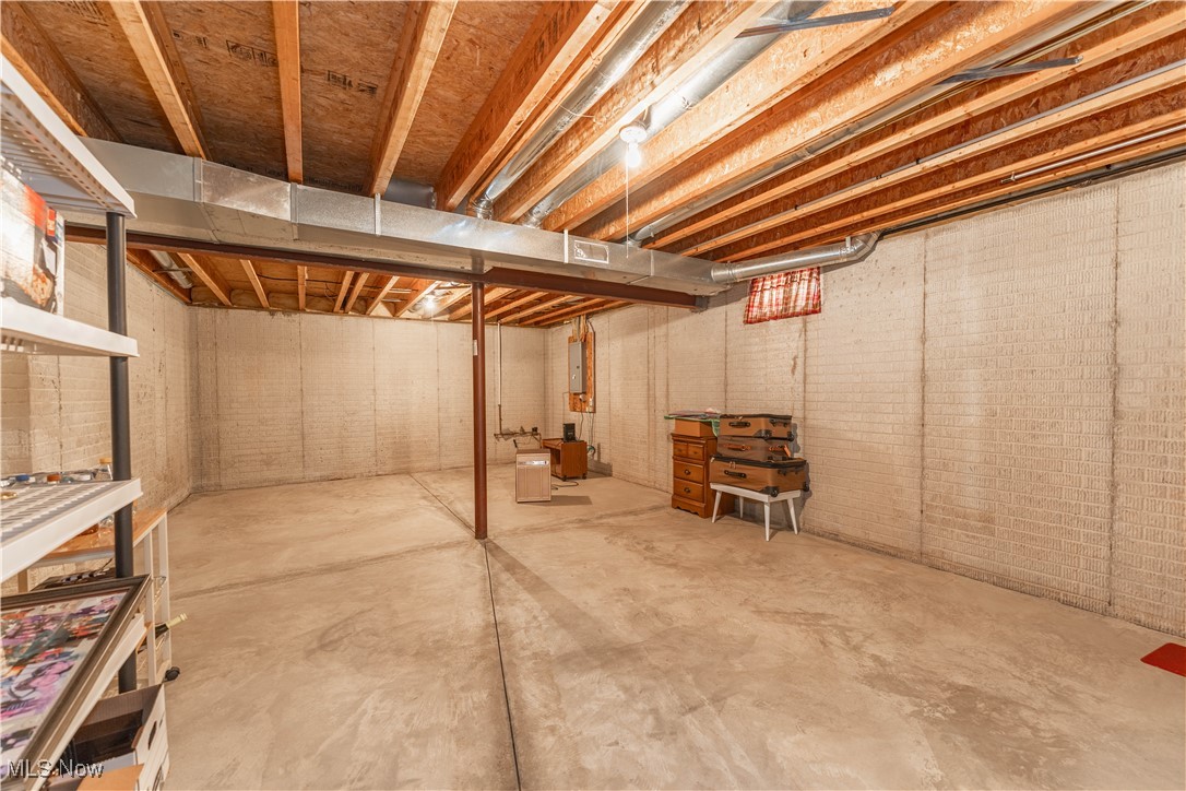 Cross Creek Village Condo - Residential