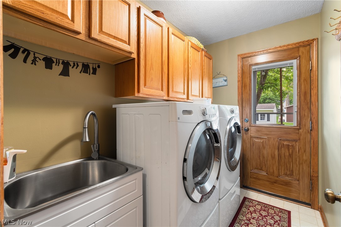 Colonial Hills - Residential