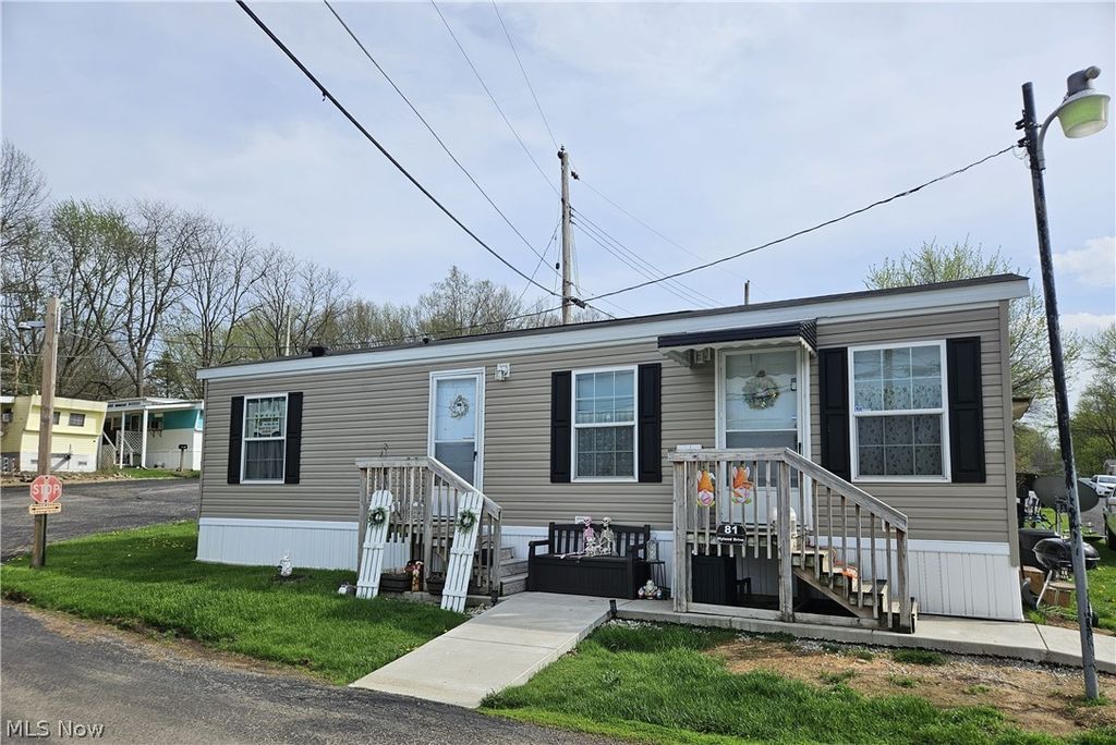 Photo of 81 Hyland Drive, Akron, OH 44312 (MLS # 5201596)