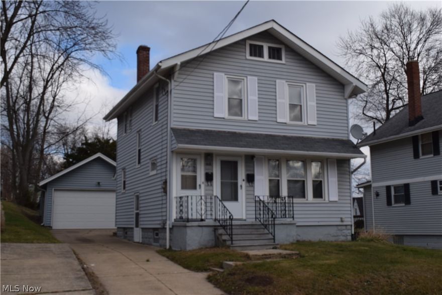 This 2 unit has been family owned for over 30 years. Each unit has 1 bedroom, 1 bath, living room and kitchen with gas stoves and refrigerator. 2 Car detached garage. HVAC - 2019.
