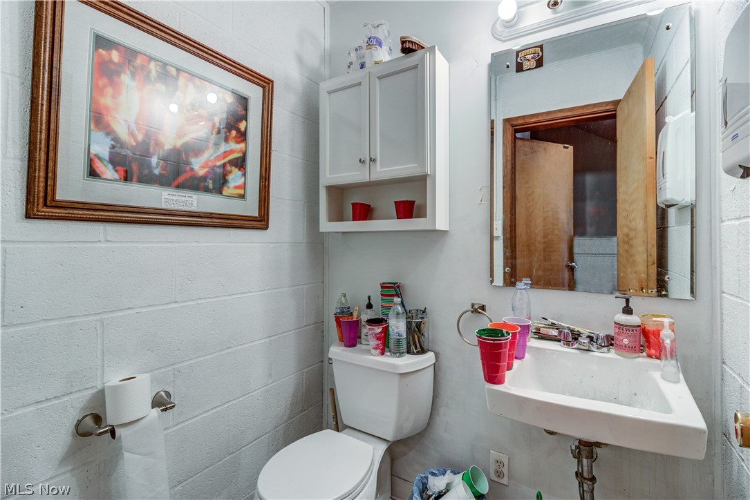 John Olderman Realty Cos Pasa - Commercial Sale