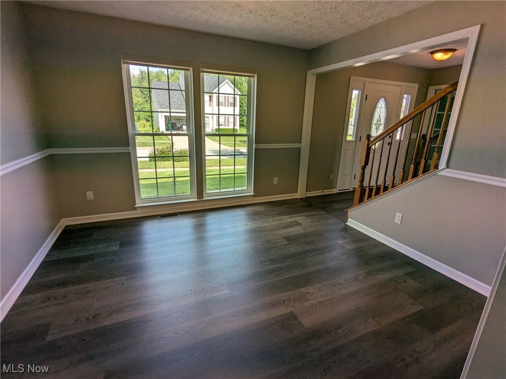 Twinsburg, Ohio 44087, United States, 4 Bedrooms Bedrooms, ,4 BathroomsBathrooms,Residential,Active,239147