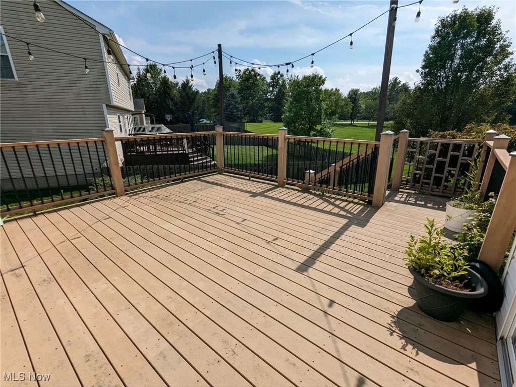 Twinsburg, Ohio 44087, United States, 4 Bedrooms Bedrooms, ,4 BathroomsBathrooms,Residential,Active,239147