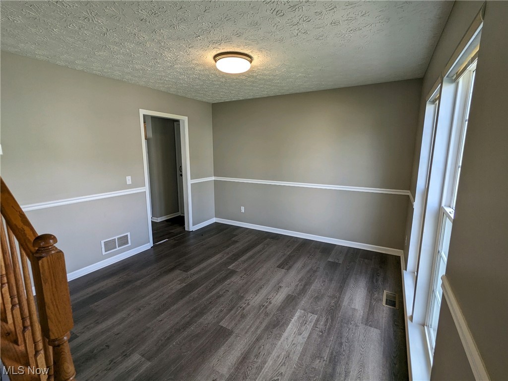 Twinsburg, Ohio 44087, United States, 4 Bedrooms Bedrooms, ,4 BathroomsBathrooms,Residential,Active,239147