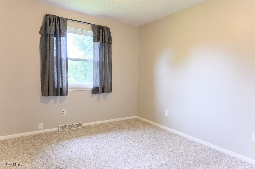 1020 Alpine Boulevard, Uniontown, Ohio image 16