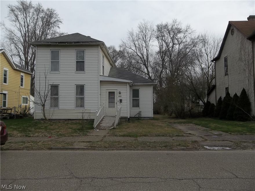 Home needs some TLC
Selling AS IS