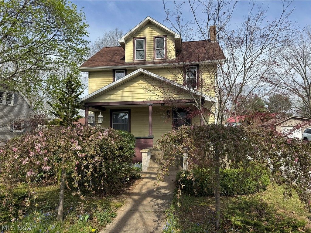 Photo of 11238 Center Drive NE, Sandyville, OH 44671 (MLS # 5200214)