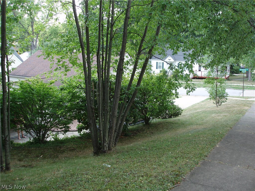 Eastholm - Residential Lease