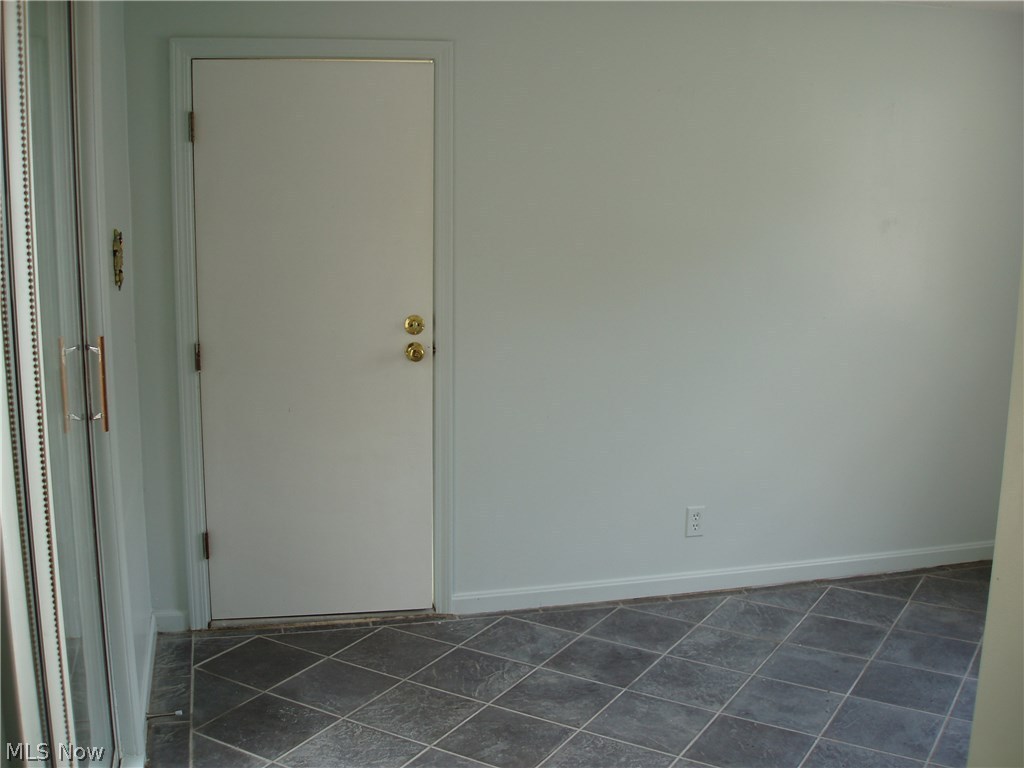 Eastholm - Residential Lease