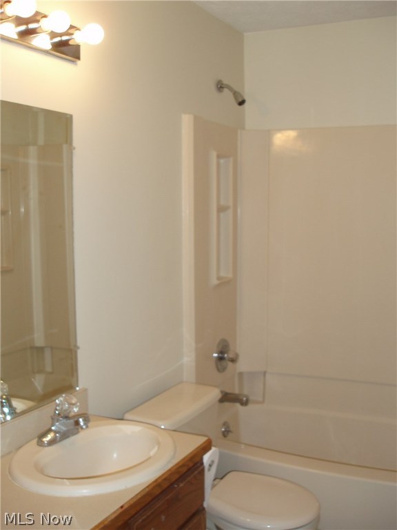 Eastholm - Residential Lease
