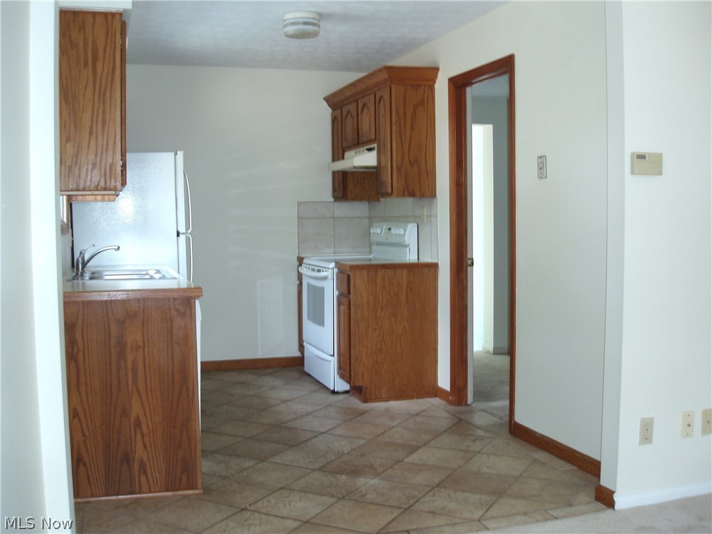 Eastholm - Residential Lease
