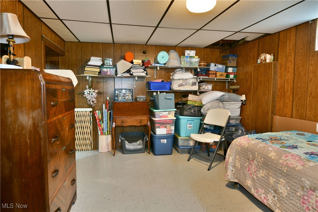 8293 Englewood Street, Warren, Ohio image 40