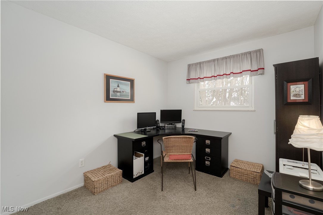9013 Birchwood Drive, Twinsburg, Ohio image 27