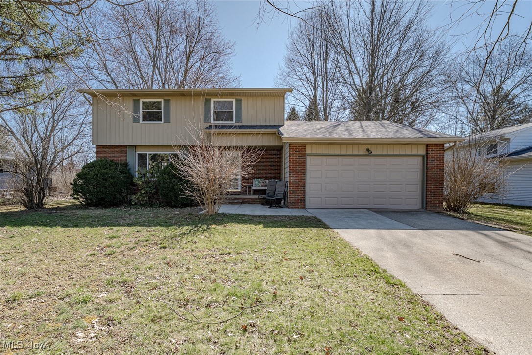 9013 Birchwood Drive, Twinsburg, Ohio image 2